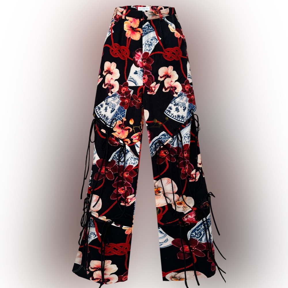 Allina Liu - Runway Twigs Pants - Picture 2 of 4